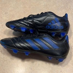 Boys soccer cleats